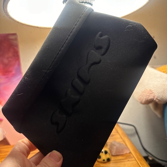 Skims Mini Nylon Bag - Picture 5 of 5